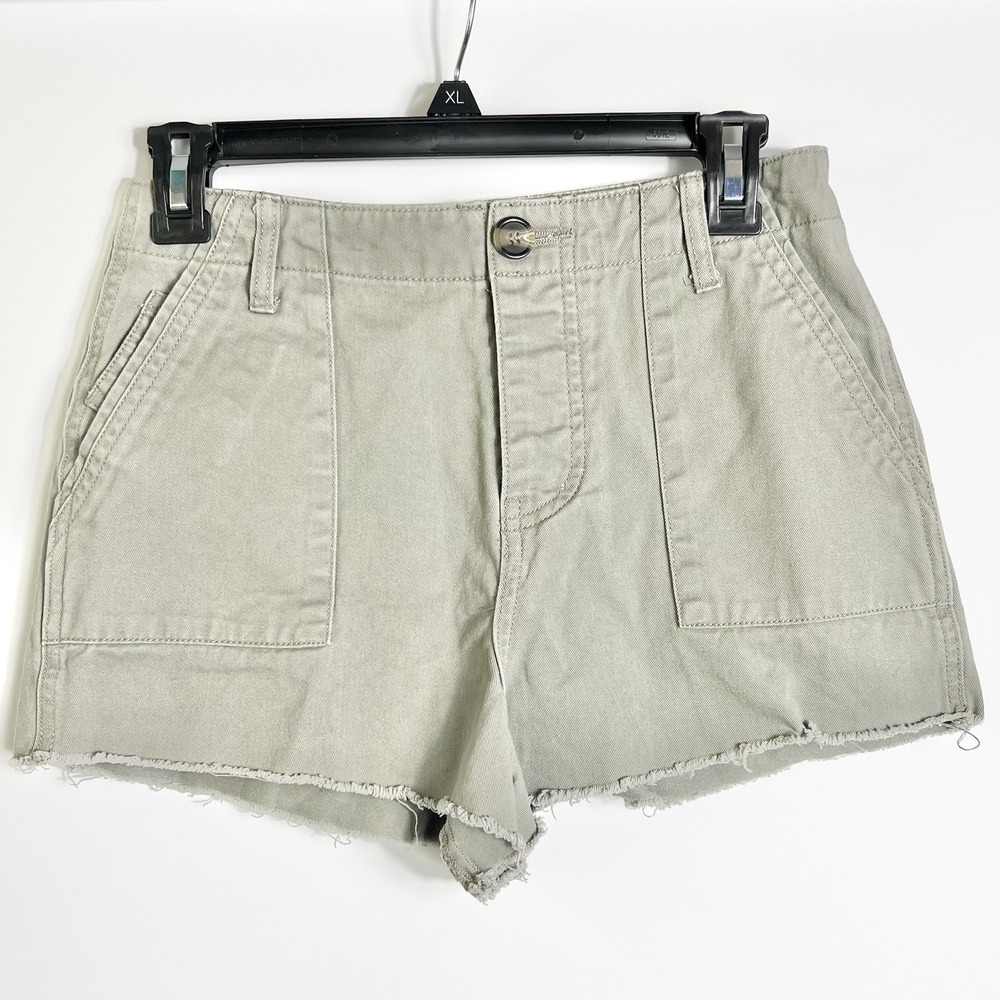 Forever 21 Utility Shorts Women's Small‎ Khaki Green Cotton Frayed Hem Hot pants